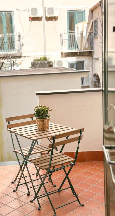 Al Centro Storico Home Salerno Exterior foto